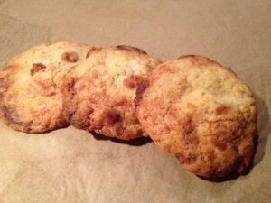 Weiße Schoko-Walnuss-Cookies