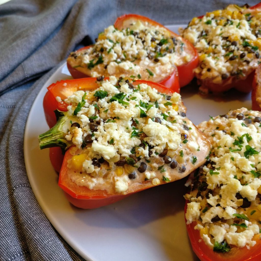 Gefüllte Paprika mit Linsen und Bulgur – Herdgeflüster